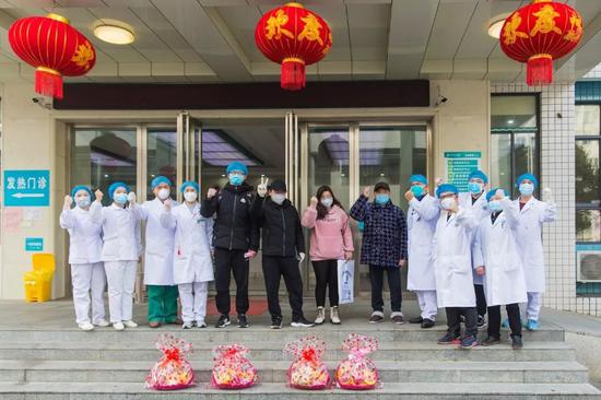 “十大足球赌注软件排行榜”《天空之城》金宝罗赵炳奎确定恋爱 两人从2月初开始交往(图2) 十大足球赌注软件排行榜