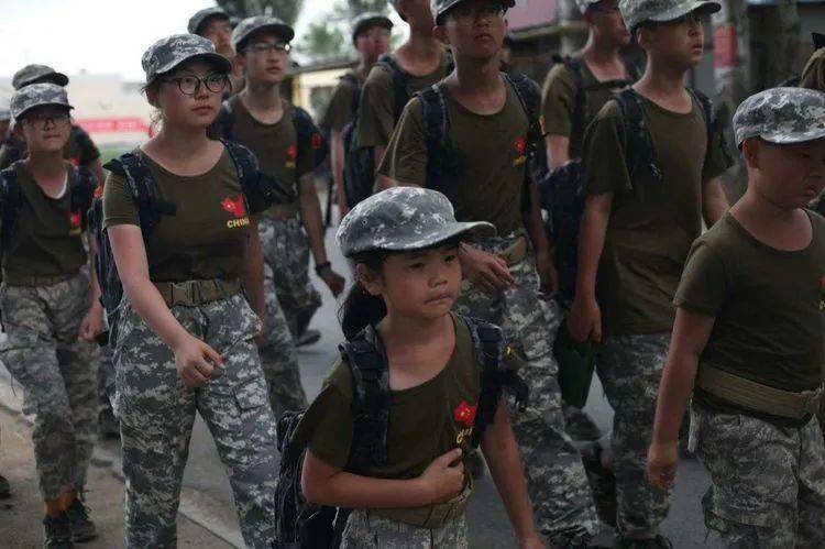 十大足球赌注软件|
“我是一个兵”军事夏令营等你来战!(图16) 十大足球赌注软件|
“我是一个兵”军事夏令营等你来战!(图16)
